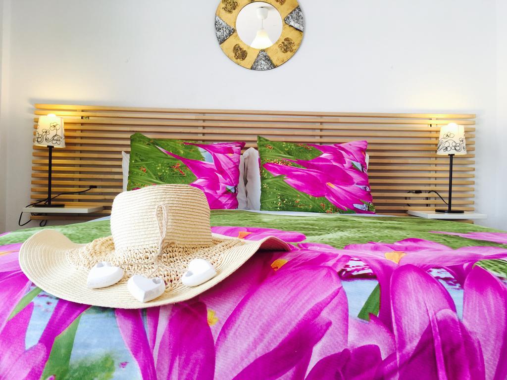 Axarquia Apartments Nerja Kültér fotó